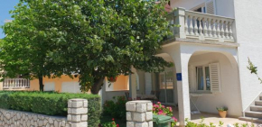 Apartment Ljiljana